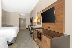 Best Western Plus Isanti