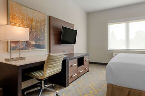 Best Western Plus Isanti