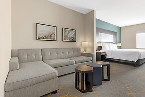 Best Western Plus Isanti