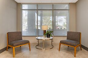 Best Western Plus Isanti