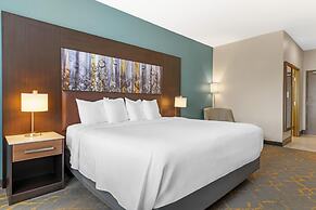 Best Western Plus Isanti