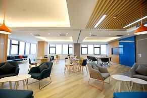 Holiday Inn Express Chengdu North Railway Station by IHG