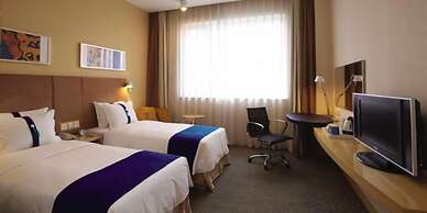 Holiday Inn Express Chengdu North Railway Station by IHG