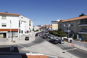 Charming apartment in peaceful Cascais