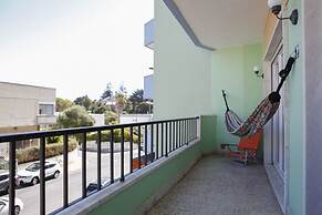 Charming apartment in peaceful Cascais