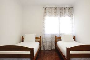 Charming apartment in peaceful Cascais