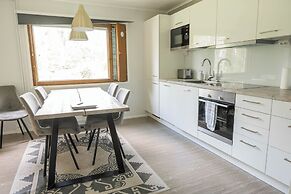 The Elegant Haistila