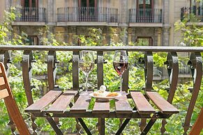 Mihlton Barcelona Boutique B&B