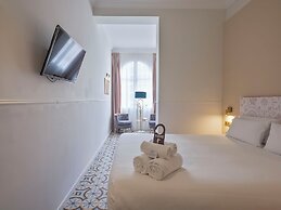 Mihlton Barcelona Boutique B&B
