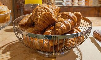 Mihlton Barcelona Boutique B&B