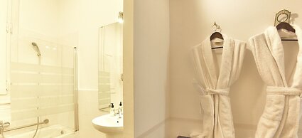 Mihlton Barcelona Boutique B&B