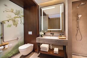 Hilton Garden Inn Nujiang