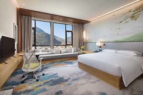 Hilton Garden Inn Nujiang
