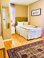Golden Hostel