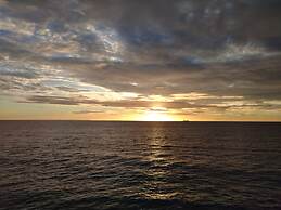 La Bella Beach House Cebu