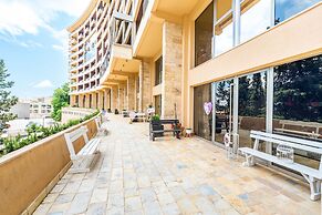 Hotel Harmonia by Dukley