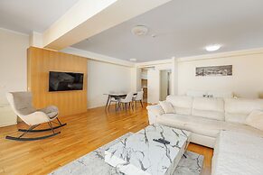 Hotel Harmonia by Dukley