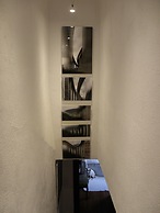 The Old Palace Tower / La Torre del Palación