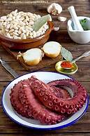 The Old Palace Tower / La Torre del Palación