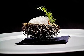 The Old Palace Tower / La Torre del Palación