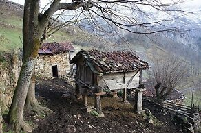 The Old Palace Tower / La Torre del Palación