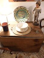 The Old Palace Tower / La Torre del Palación