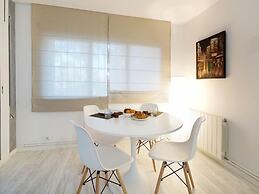 Amity Be my Guest Castelldefels