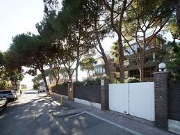 Amity Be my Guest Castelldefels