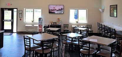 Cobblestone Inn & Suites – Manchester