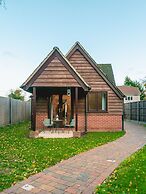 Brook Barn with Sauna & Hot Tub
