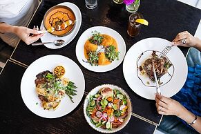 The Godfrey Hotel Hollywood