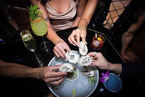 The Godfrey Hotel Hollywood