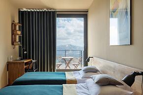 Quadrum Ski & Yoga Resort