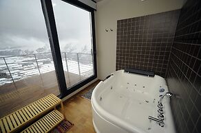 Quadrum Ski & Yoga Resort