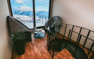 Quadrum Ski & Yoga Resort