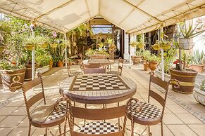 Capital O Colina Dorada