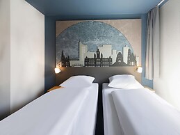B&B HOTEL Leipzig-Schönefeld