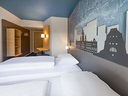 B&B HOTEL Leipzig-Schönefeld