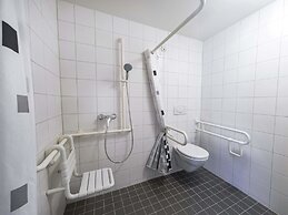 B&B HOTEL Leipzig-Schönefeld