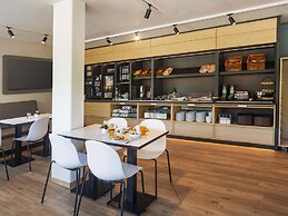 B&B HOTEL Leipzig-Schönefeld