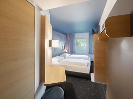 B&B HOTEL Leipzig-Schönefeld