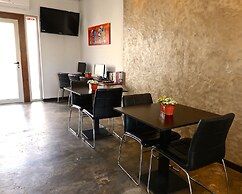 Lost & Found - Guesthouse & Suites