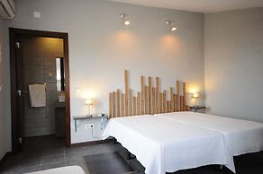 Lost & Found - Guesthouse & Suites