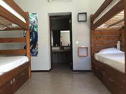 Lost & Found - Guesthouse & Suites