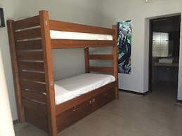 Lost & Found - Guesthouse & Suites