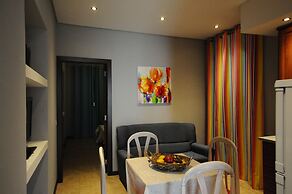 Lost & Found - Guesthouse & Suites