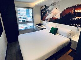 ibis styles Montevideo Biarritz Hotel