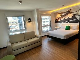 ibis styles Montevideo Biarritz Hotel