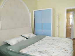 Xinhe Apartment