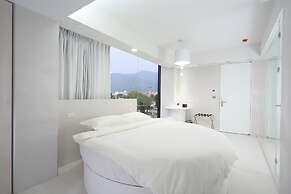 The Fantasy Apartment